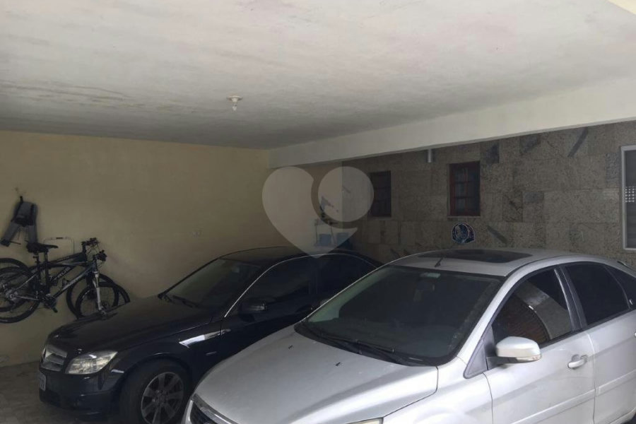 Sobrado à venda com 3 quartos, sendo 1 suíte, em Jardim Virginia Bianca, São Paulo, SP