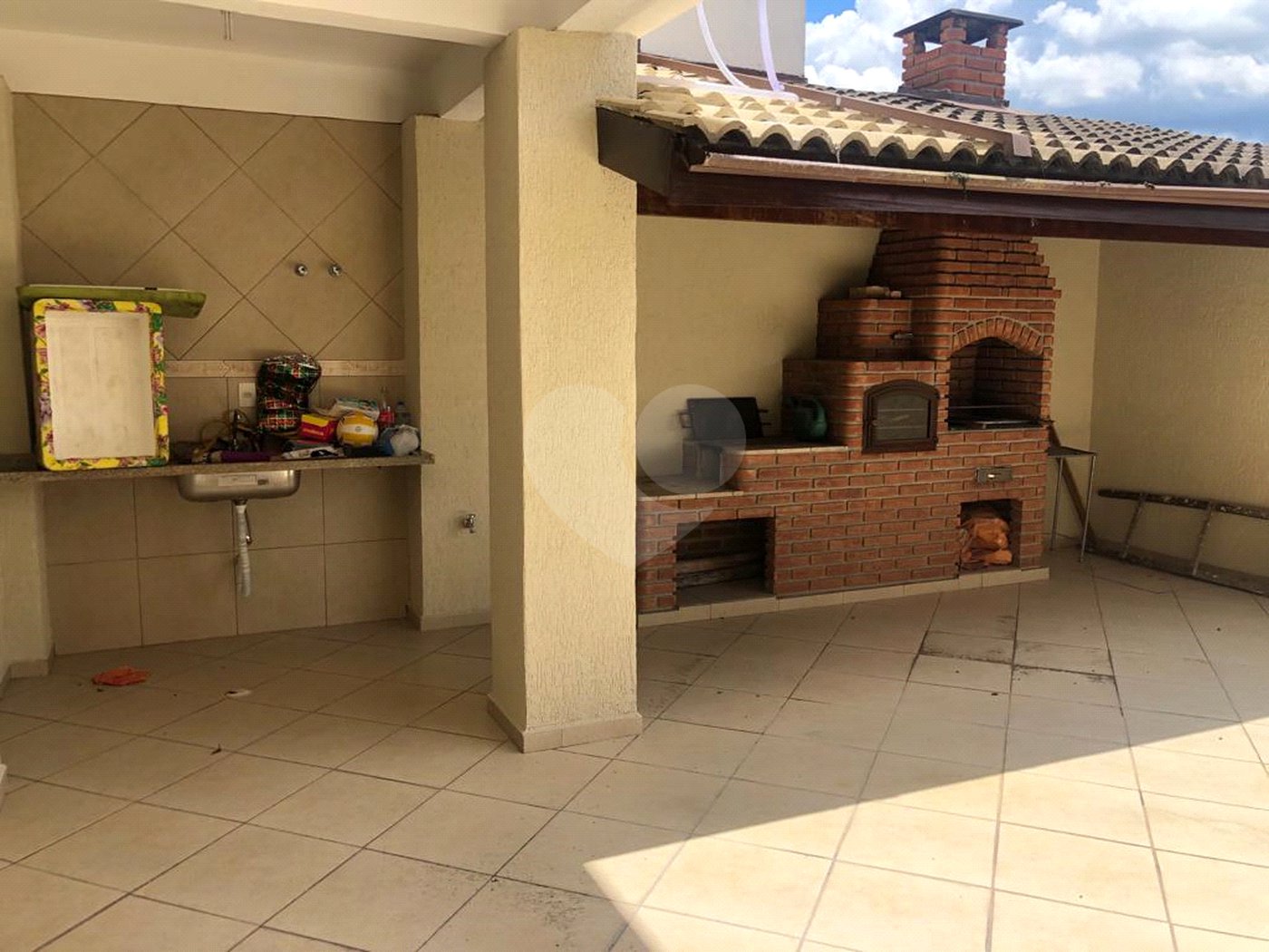 Casa à venda com 3 suítes em Mogi Moderno, Mogi das Cruzes, SP