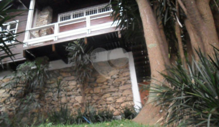 Sobrado à venda com 3 quartos, sendo 1 suíte, em Vila Albertina, São Paulo, SP