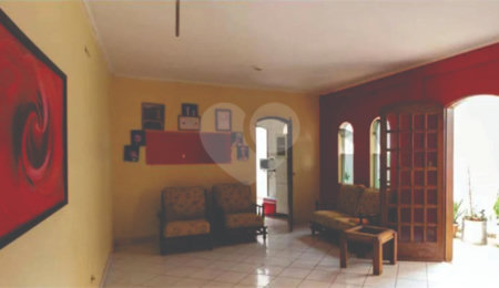 Sobrado à venda com 3 quartos, sendo 1 suíte,  em Santa Teresinha, São Paulo, SP