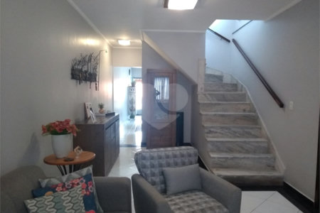 Sobrado à venda com 3 quartos, sendo 1 suíte, em Vila Aurora (zona Norte), São Paulo, SP