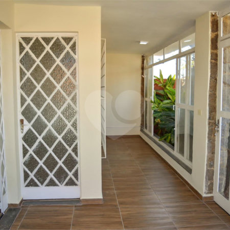 Casa à venda com 1 suíte no Centro, Vinhedo, SP