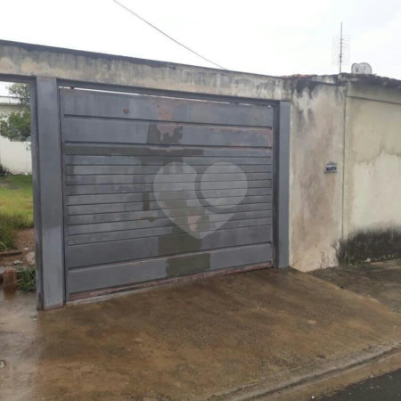 Casa à venda com 3 quartos em Jardim Serrano, Votorantim, SP
