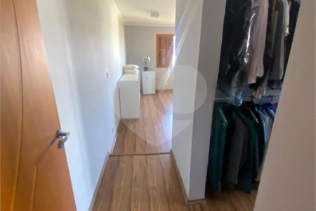 Sobrado à venda com 3 quartos, sendo 2 suítes, em Parque Vitória, São Paulo, SP