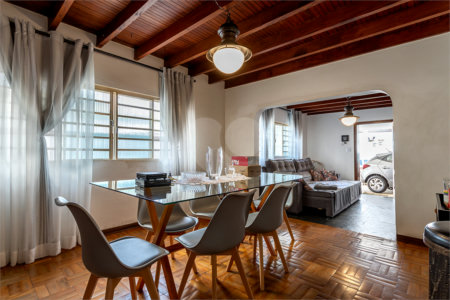 Casa à venda com 3 quartos, sendo 1 suíte, em Chácara Santo Antônio (zona Sul), São Paulo, SP