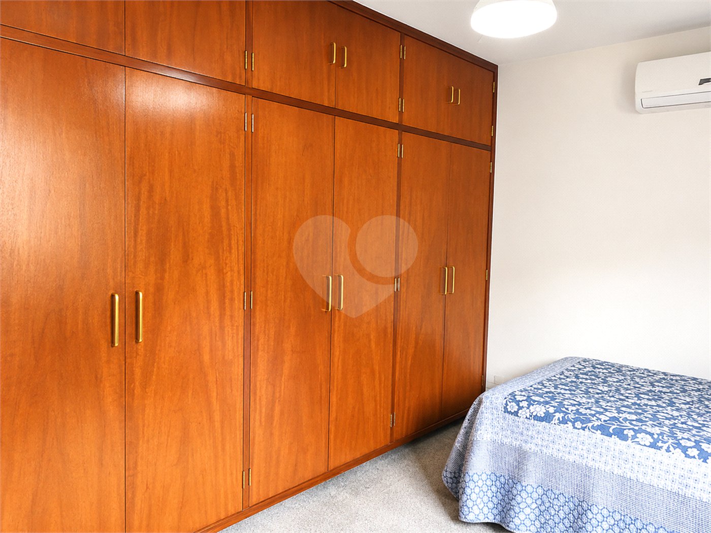 Sobrado à venda com 3 quartos, sendo 1 suíte, em Brooklin, São Paulo, SP