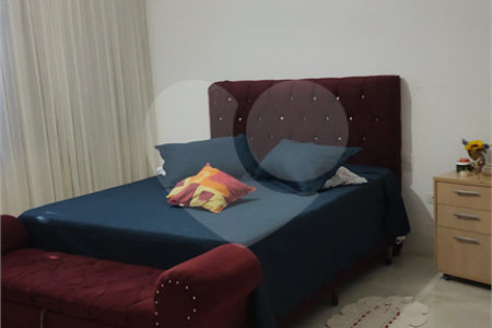 Sobrado à venda com 3 suítes em Jardim Paraíso do Tanque, Atibaia, SP