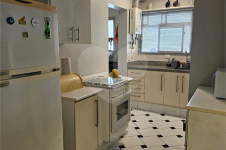 Apartamento à venda com 3 quartos, sendo 1 suíte, em Vila Olímpia, São Paulo, SP