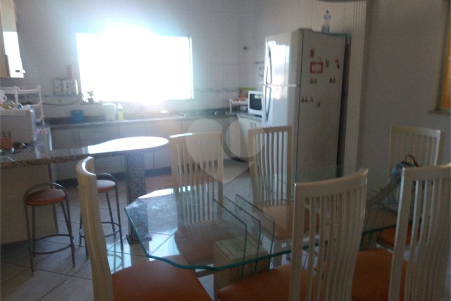 Sobrado à venda com 4 quartos, sendo 3 suítes, em Pirituba, São Paulo, SP