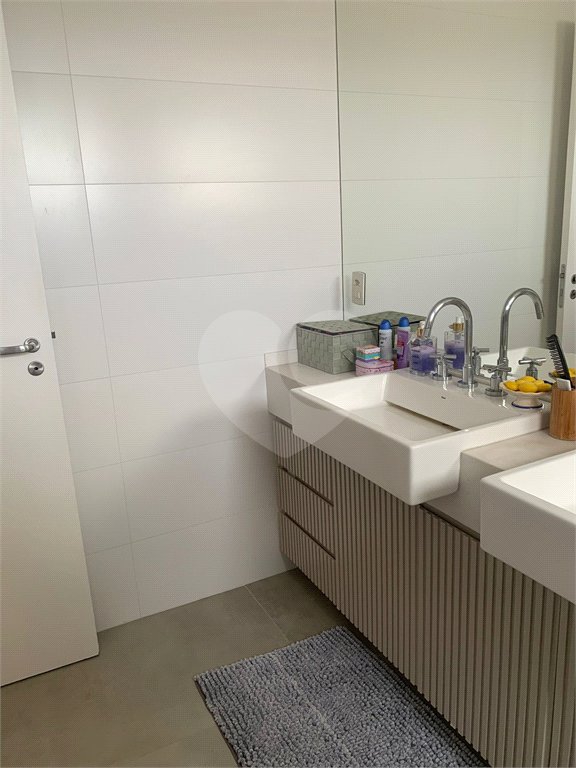 Apartamento à venda com 3 suítes em Lapa, São Paulo, SP