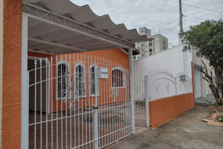 Casa à venda com 2 quartos em Hortolândia, SP