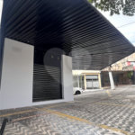 Sobrado à venda ou para alugar com 3 suítes em Jardim Patente, São Paulo, SP