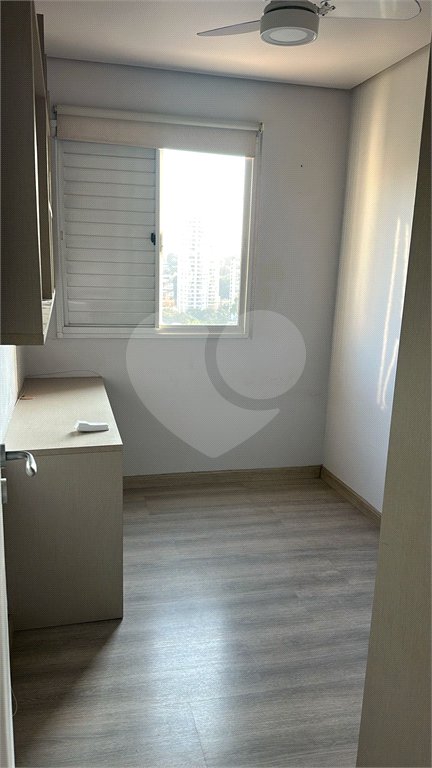 Apartamento para alugar com 3 quartos, sendo 1 suíte,  em Lar São Paulo, São Paulo, SP