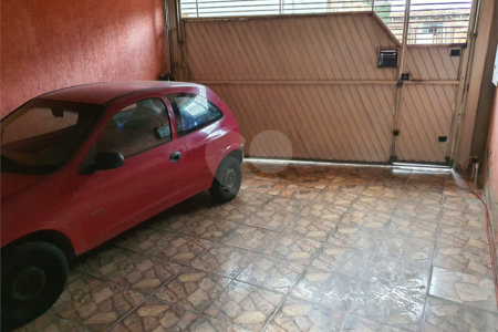 Sobrado à venda com 2 quartos, sendo 1 suíte, em Jardim Meliunas, São Paulo, SP