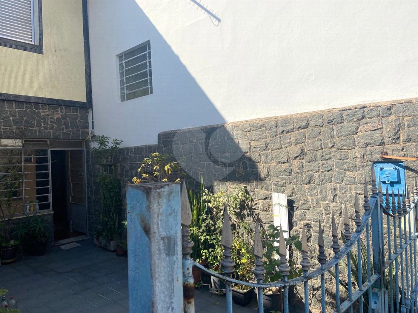Sobrado à venda com 3 quartos em Vila Nivi, São Paulo, SP