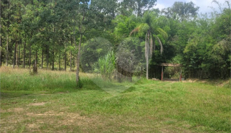 Sítio à venda com 2 quartos em Taiaçupeba, Mogi das Cruzes, SP