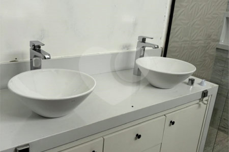 Casa à venda com 4 suítes no condomínio Residencial Costa das Areias, Salto - SP