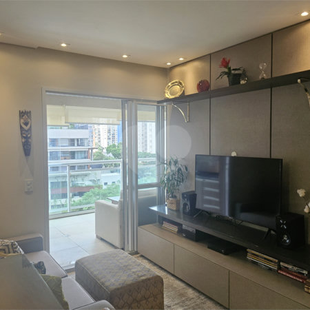 Apartamento para alugar com 2 quartos, sendo 1 suíte,  em Jardim das Acácias, São Paulo, SP