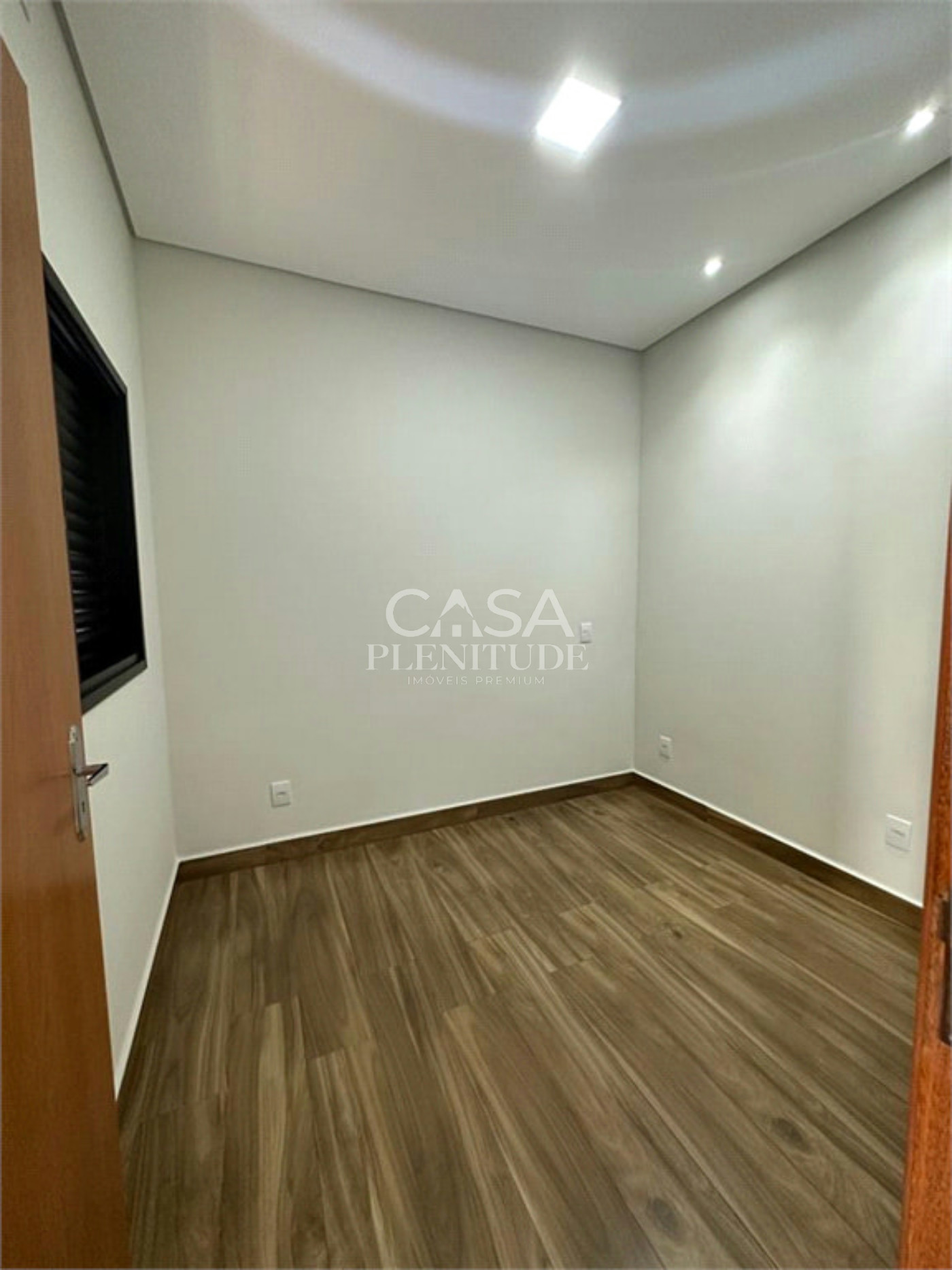 Casa em condomínio à venda com 3 quartos, sendo 1 suíte, em Jardim Residencial Villagio Ipanema I, Sorocaba, SP