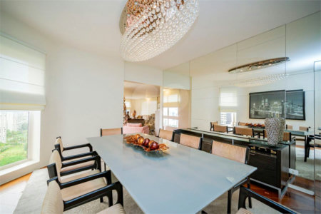 Apartamento à venda com 4 quartos, sendo 2 suítes,  em Vila Suzana, São Paulo, SP