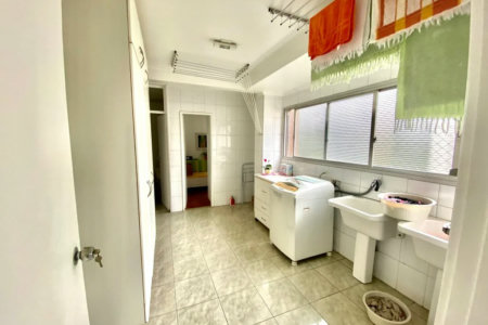 Apartamento à venda com 4 quartos, sendo 2 suítes, em Pinheiros, São Paulo, SP