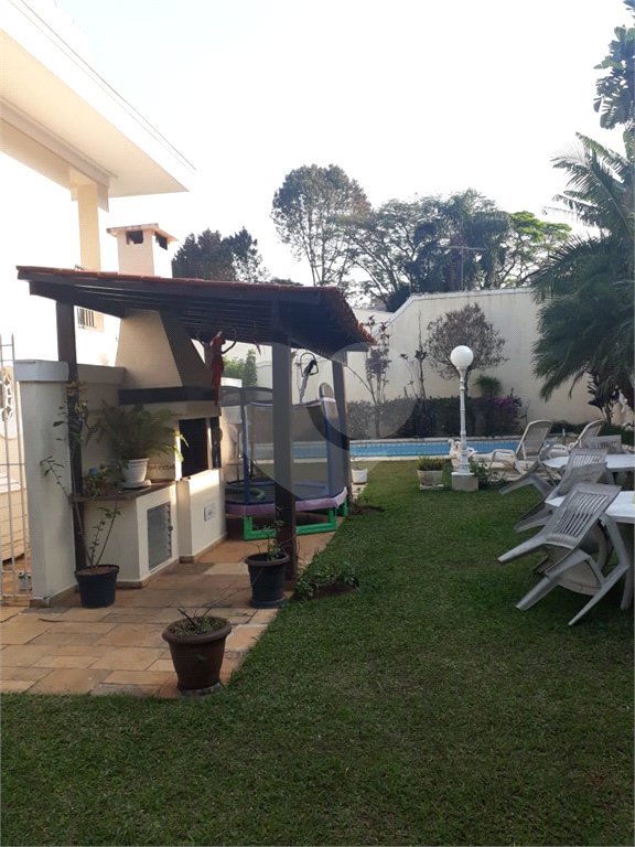 Casa à venda ou para alugar com 5 suítes em Jardim Leonor, São Paulo, SP