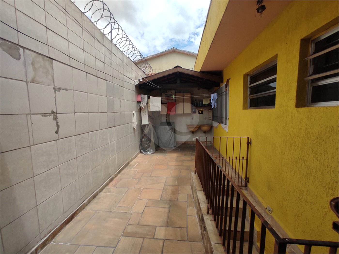 Casa à venda com 4 quartos, sendo 1 suíte, em Vila Galvão, Guarulhos, SP