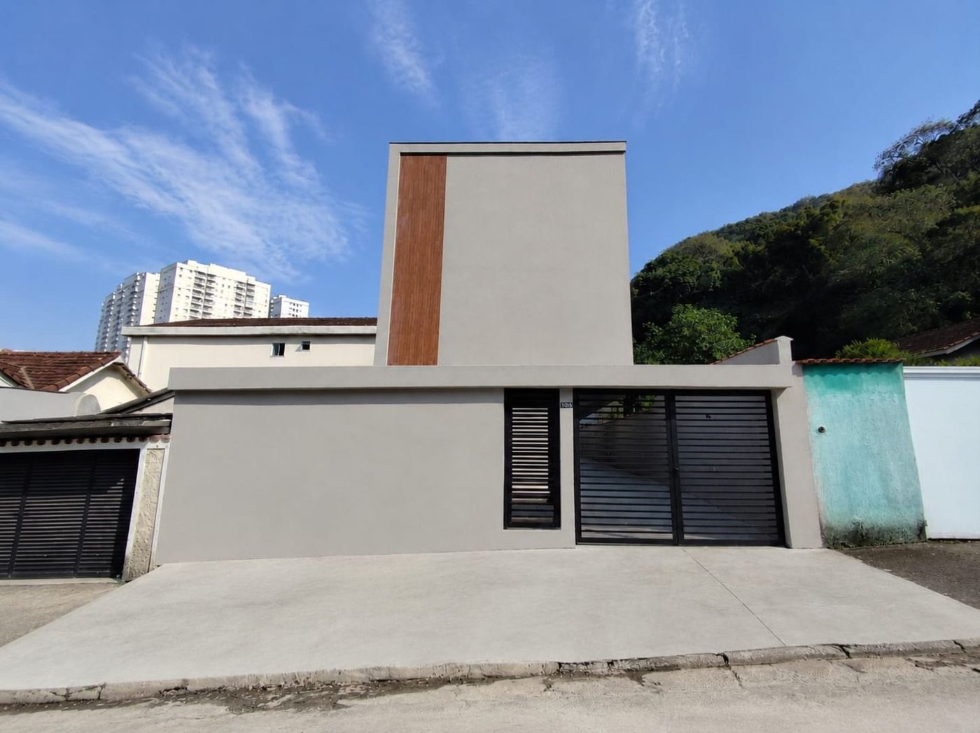 Casa com 2 dormitórios à venda, 100 m² por R$ 560.000,00 - Marapé - Santos/SP