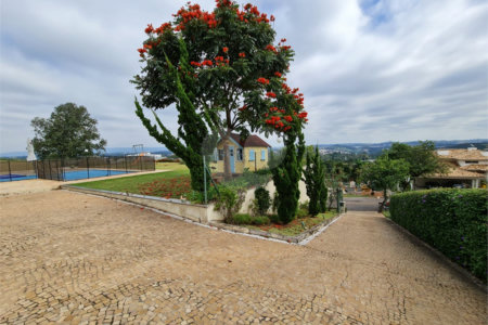 Casa à venda ou para alugar com 4 suítes no condomínio Residencial Jardim Primavera, Louveira - SP