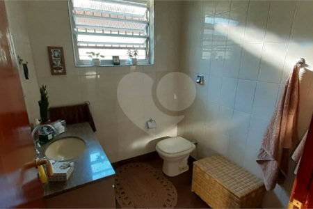 Sobrado à venda com 3 quartos em Água Fria, São Paulo, SP