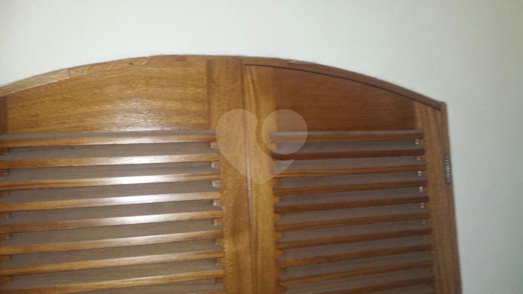 Sobrado à venda com 5 quartos, sendo 3 suítes, em Tremembé, São Paulo, SP