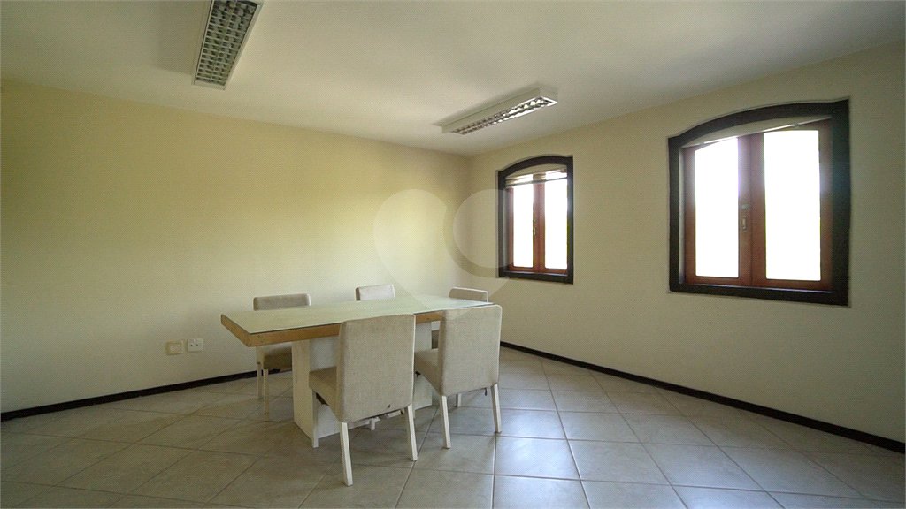 Prédio à venda no Centro / Arraial D'ajuda, Porto Seguro, BA