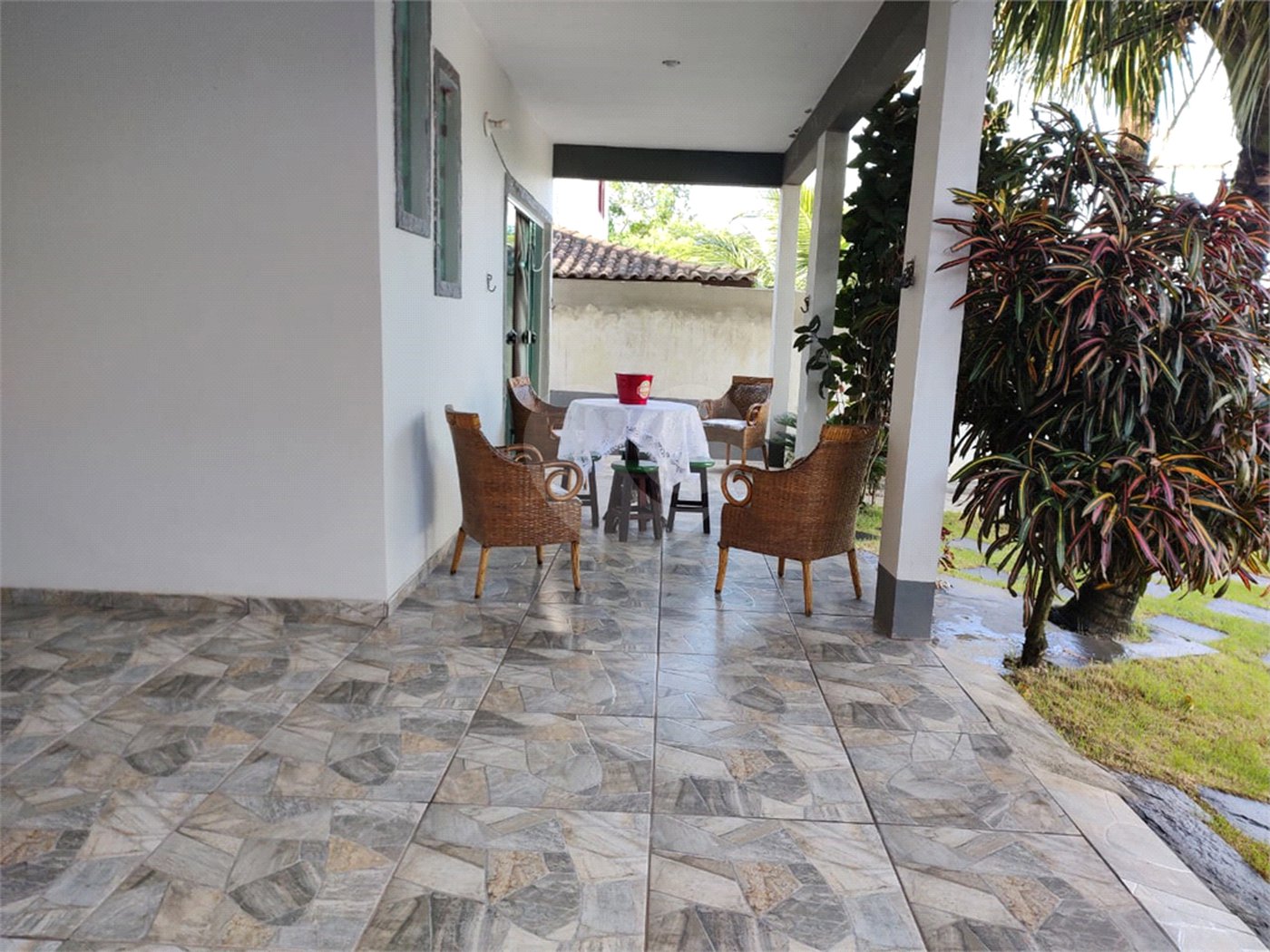 Casa à venda com 3 quartos, sendo 2 suítes,  em Rasa, Armação dos Búzios, RJ