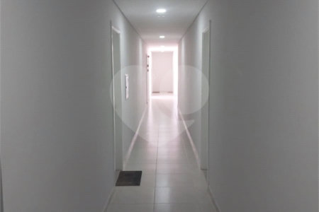 Apartamento à venda com 3 quartos, sendo 1 suíte, em Vila Rubens, Mogi das Cruzes, SP