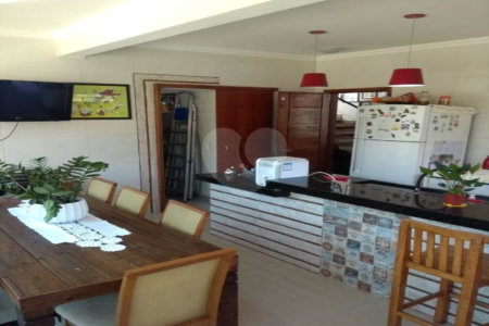 Casa à venda com 2 quartos no condomínio Portal do Bosque, Louveira - SP
