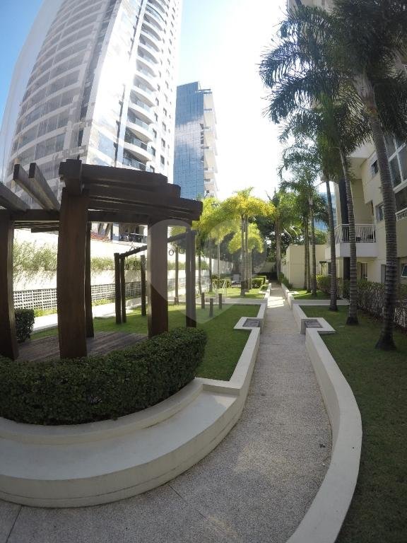 Apartamento à venda com 1 suíte em Vila Nova Conceição, São Paulo, SP