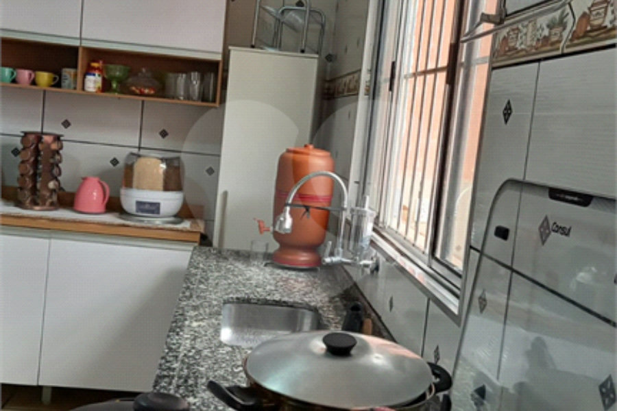 Casa Térrea à venda com 1 suíte em Artur Alvim, São Paulo, SP