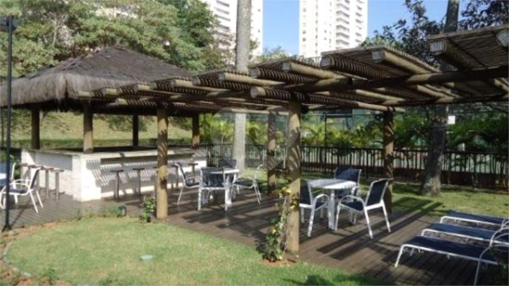 Apartamento à venda com 3 quartos, sendo 2 suítes,  em Rio Pequeno, São Paulo, SP