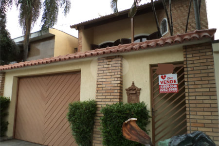 Sobrado à venda com 3 quartos, sendo 1 suíte, em Jardim Franca, São Paulo, SP