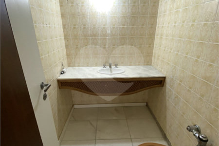 Apartamento à venda com 4 quartos, sendo 1 suíte,  em Tijuca, Rio de Janeiro, RJ