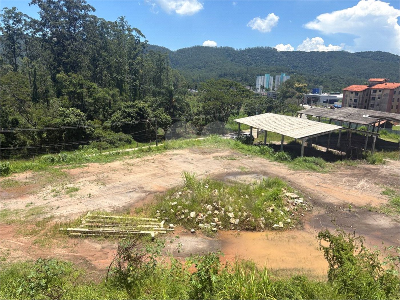Terreno à venda em Vila Suissa, Mogi das Cruzes, SP