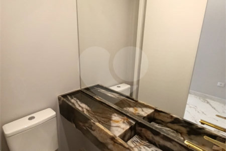 Sobrado à venda com 3 quartos, sendo 1 suíte, em Vila Medeiros, São Paulo, SP