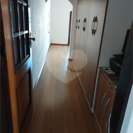 Casa à venda com 2 quartos, sendo 1 suíte, em Vila Maria de Maggi, Suzano, SP