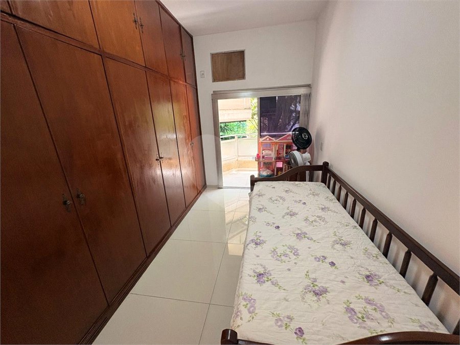 Apartamento à venda com 3 quartos, sendo 1 suíte,  em Lagoa, Rio de Janeiro, RJ