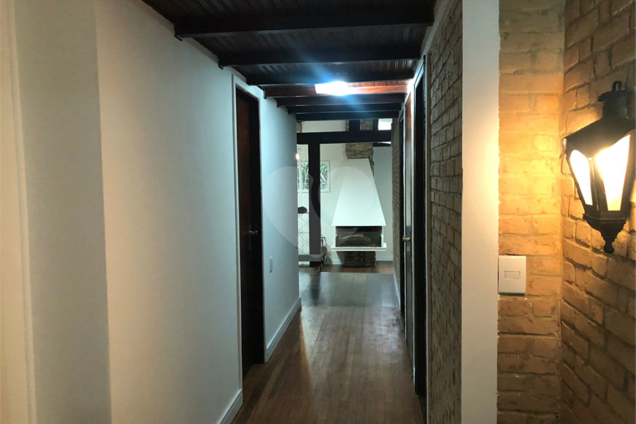 Sobrado à venda com 3 quartos, sendo 1 suíte, em Vila Albertina, São Paulo, SP