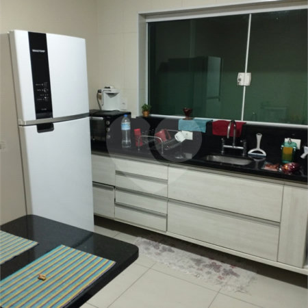 Casa à venda com 3 quartos em Lagoa Seca, Mogi das Cruzes, SP