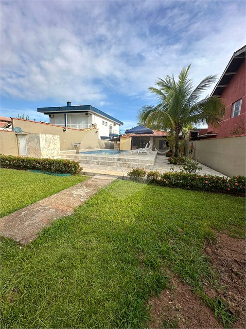 Casa à venda com 3 quartos, sendo 1 suíte,  no condomínio Morada da Praia, Bertioga - SP