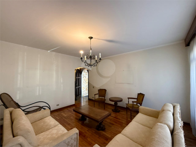 Casa à venda com 3 quartos, sendo 1 suíte,  em Vila Cruzeiro, São Paulo, SP