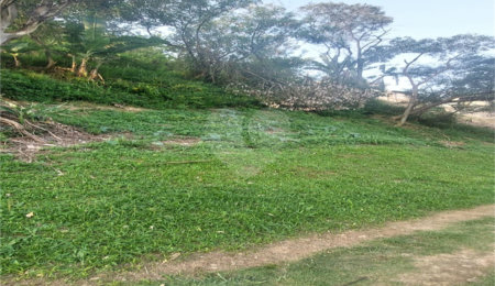 Terreno à venda no Centro, Mairiporã, SP