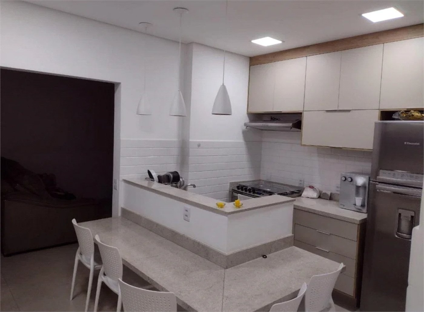 Casa à venda com 2 quartos, sendo 1 suíte,  em Vila Anastácio, São Paulo, SP